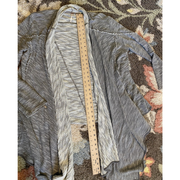 Free People Sweater Womens Large In The Loop Open Front Gray Cardigan Asymmetric - Picture 9 of 10